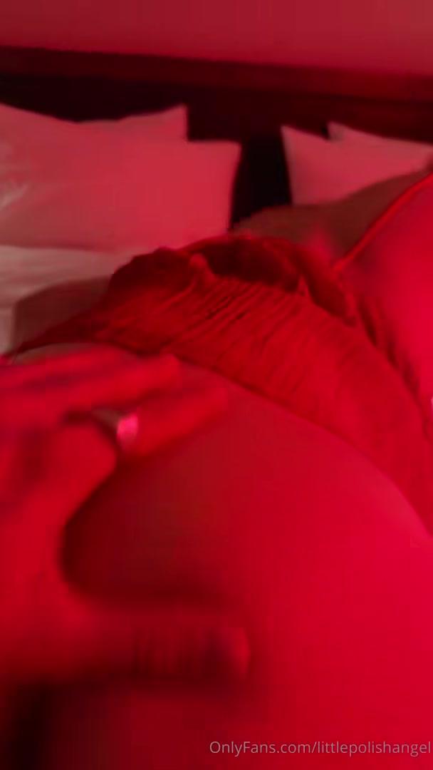 littlepolishangel_nude_bedroom_pov_onlyfans_video_leaked-eumynm