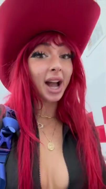 nala_ray_nude_gas_station_sex_onlyfans_video_leaked-pgeqiv