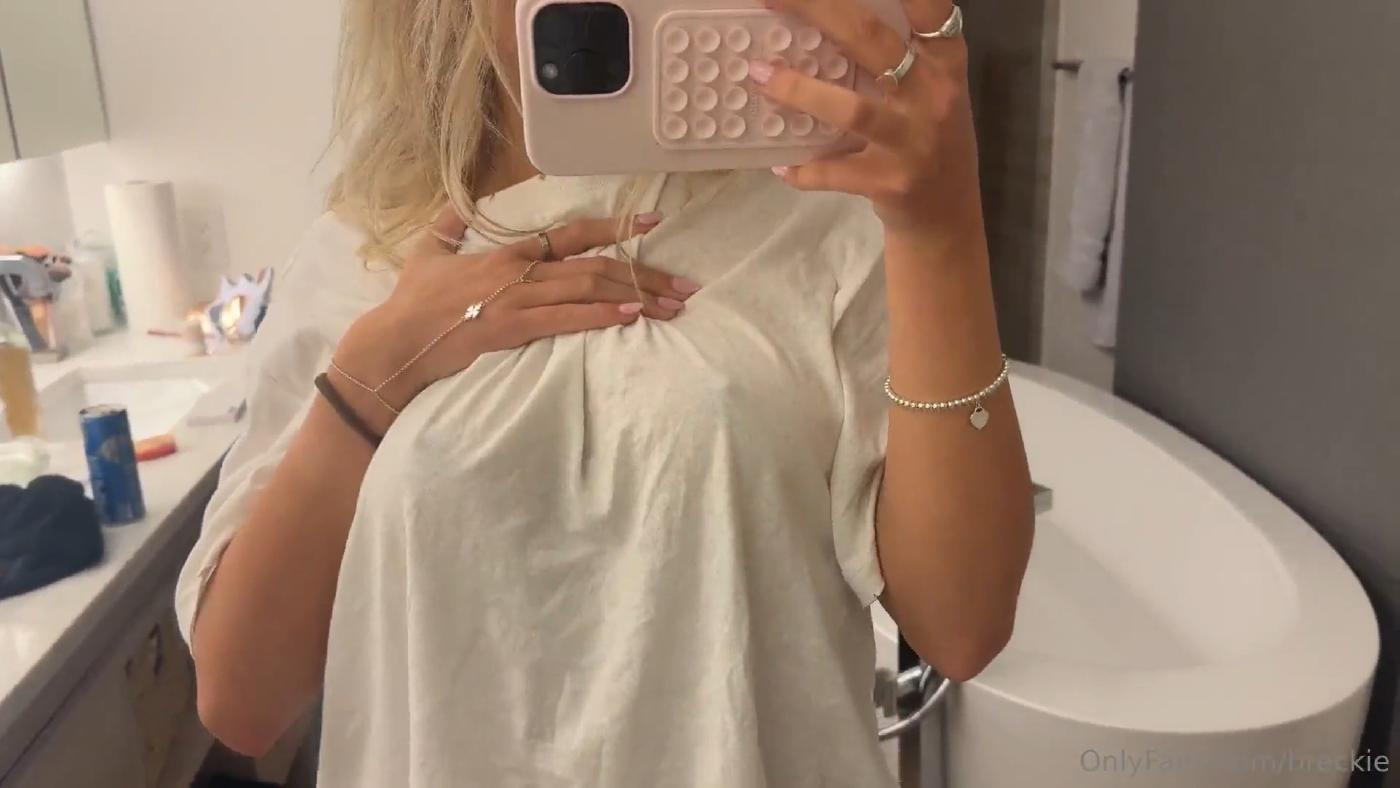 breckie_hill_nipple_pokies_bounce_onlyfans_video_leaked-hwhdti