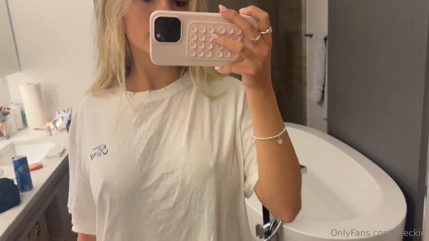 breckie_hill_nipple_pokies_bounce_onlyfans_video_leaked-qacpqm