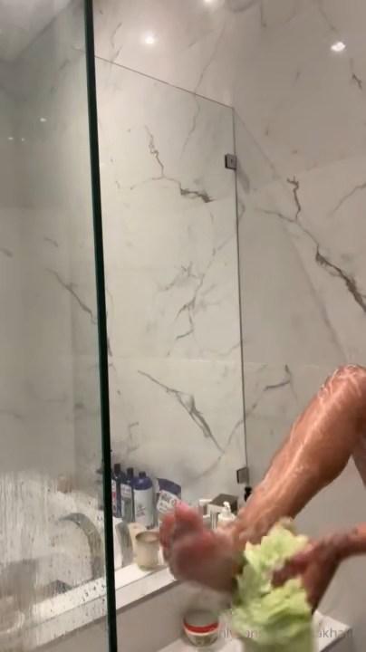 mia_khalifa_nude_lingerie_try-on_onlyfans_video_leaked-jwyuae-1