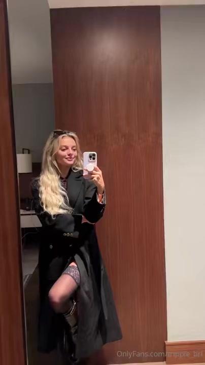 trippie_bri_nude_lingerie_blowjob_onlyfans_video_leaked-hpfmld