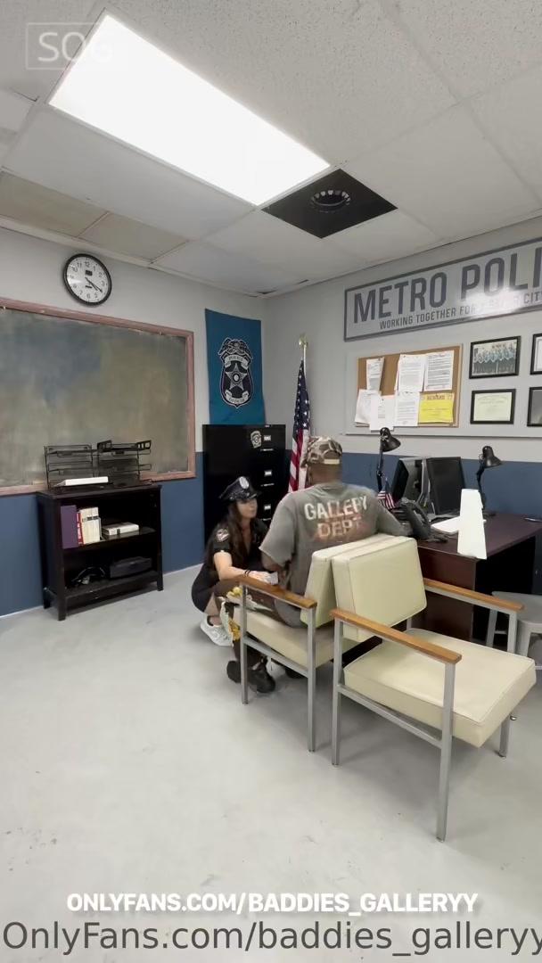 ashley_aoki_role_play_police_blowjob_onlyfans_video_leaked-vqravb