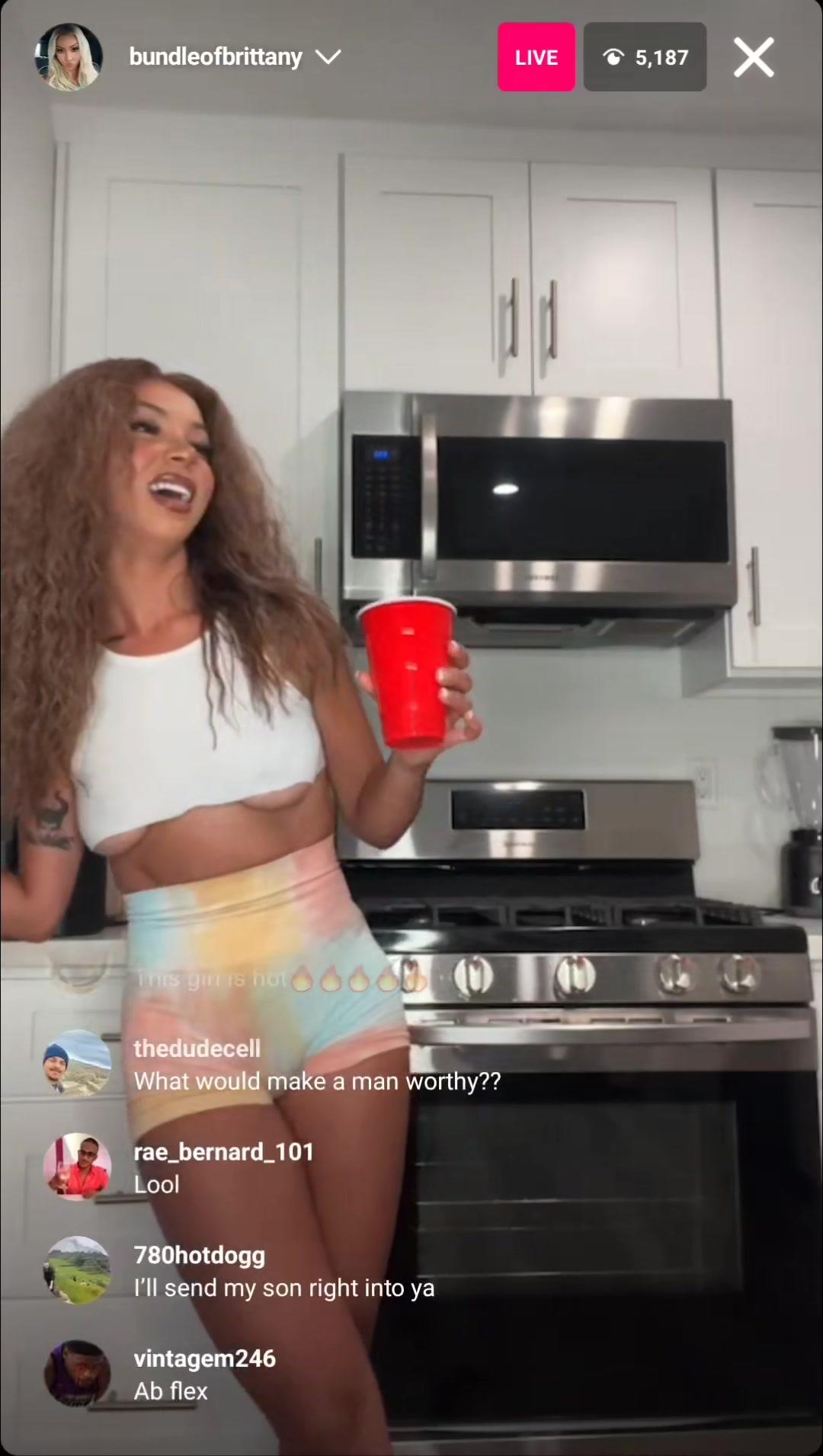 brittany_renner_nude_nipple_slip_livestream_video_leaked-jpccpk