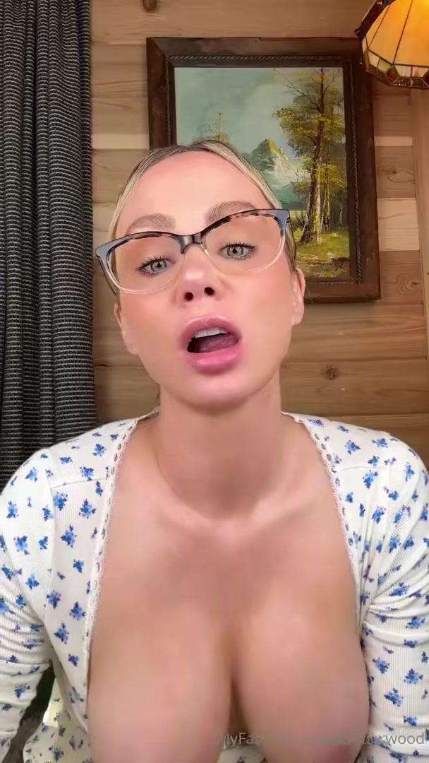 sara_jean_underwood_nude_tease_strip_onlyfans_video_leaked-orebur