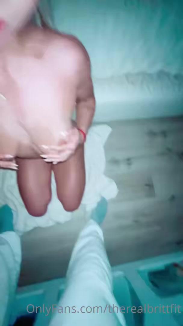 therealbrittfit_nude_pov_blowjob_onlyfans_video_leaked-jrzdak
