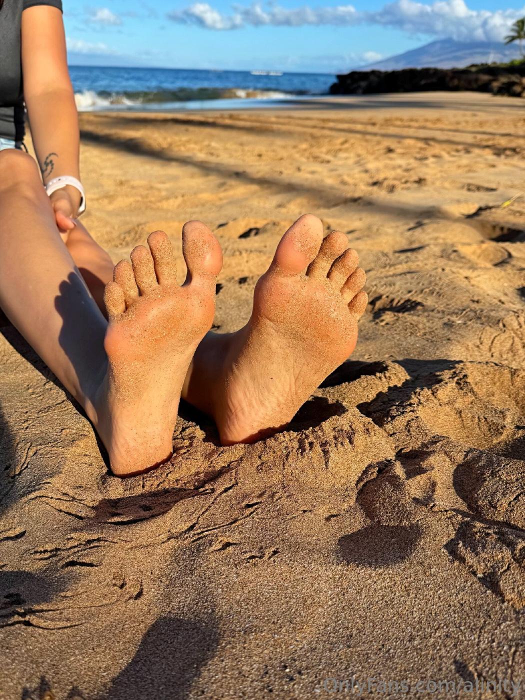 alinity_sandy_feet_ppv_onlyfans_set_leaked-zqjdwj