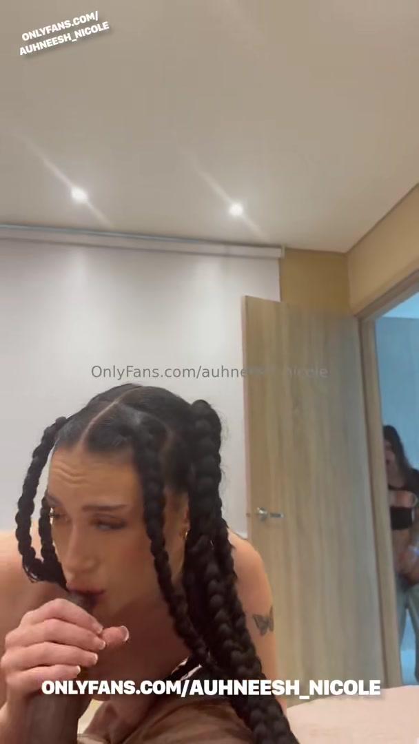 auhneesh_nicole_nude_voyeur_blowjob_onlyfans_video_leaked-zixmyx