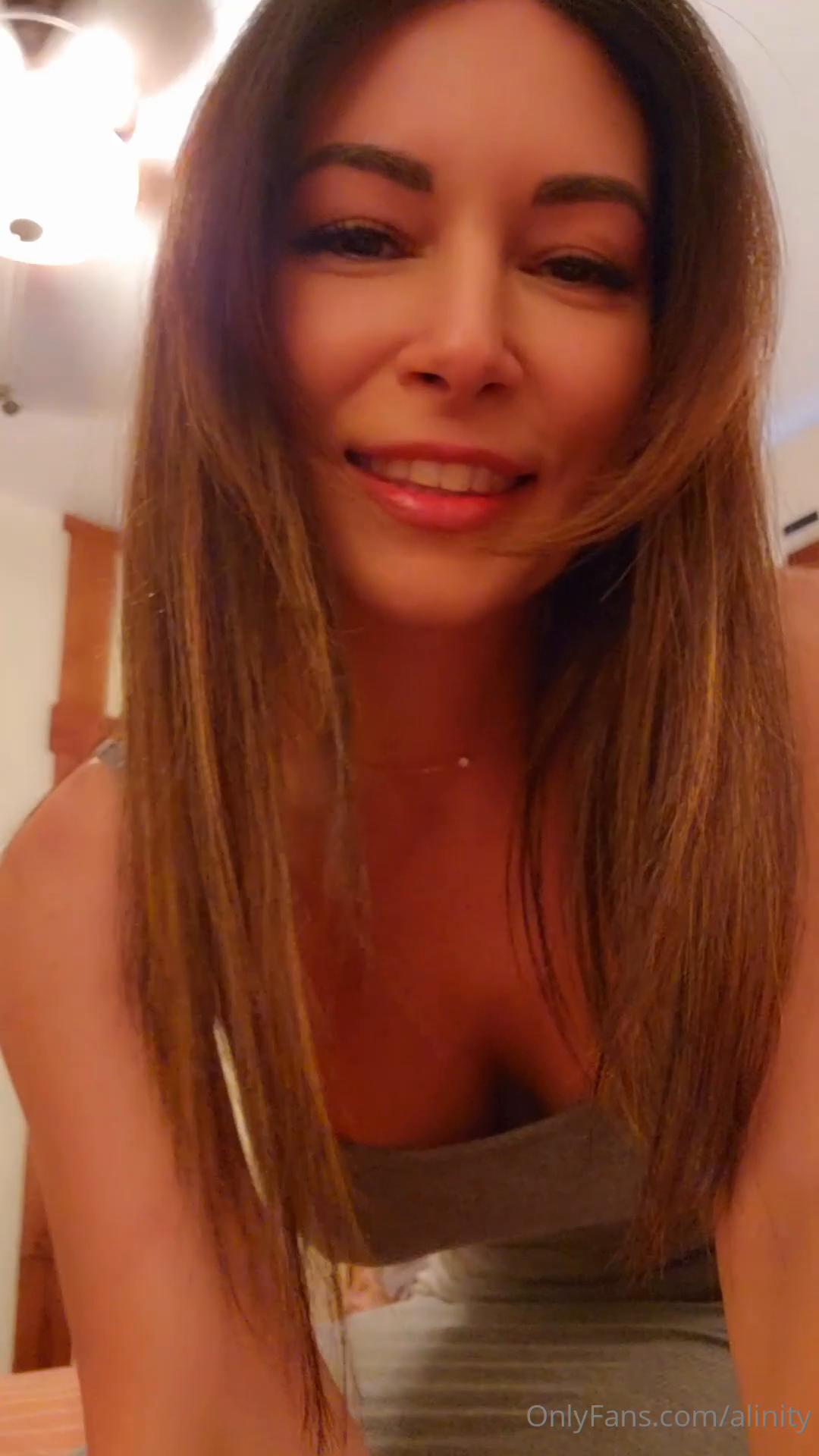 alinity_nude_oktoberfest_airbnb_ppv_onlyfans_video_leaked-vitwur
