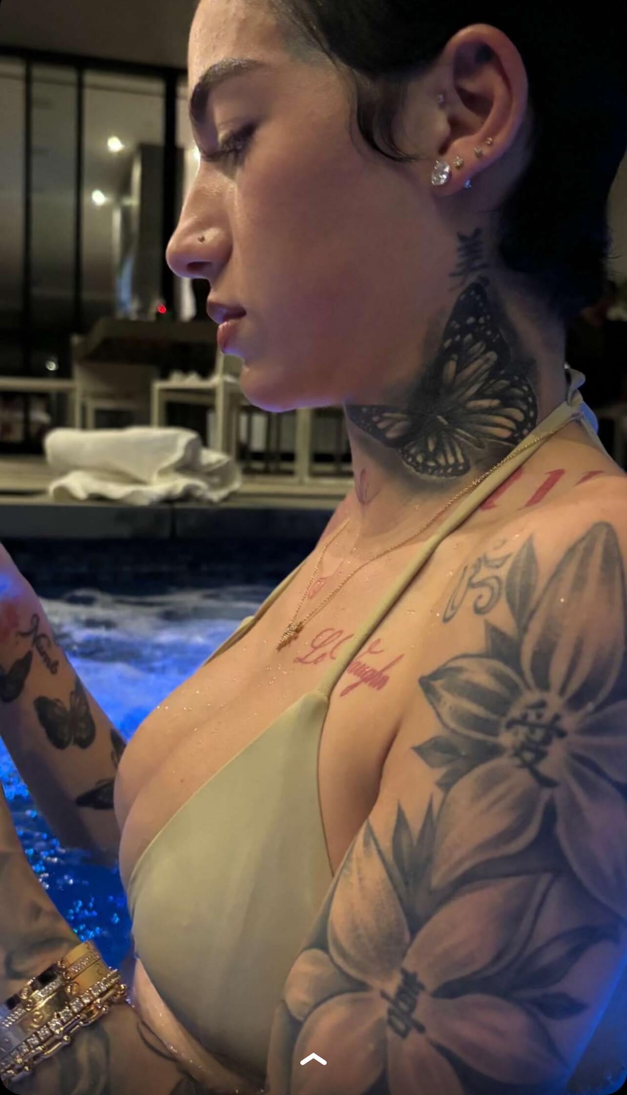 bhad_bhabie_sexy_wet_pool_bikini_onlyfans_set_leaked-ibalal