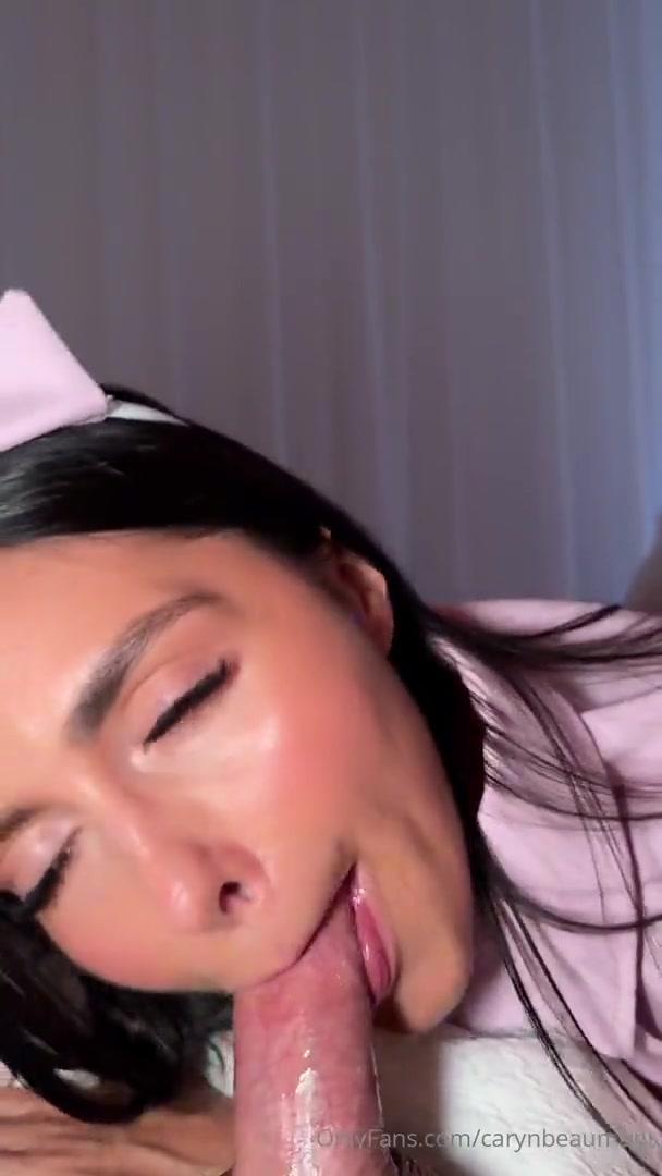 caryn_beaumont_nurse_cosplay_butt_plug_onlyfans_video_leaked-uaaoix