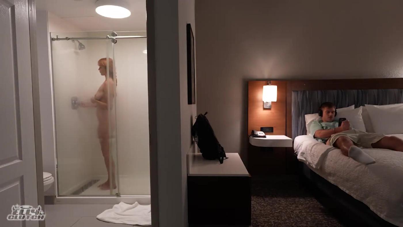 elly_clutch_nude_hotel_room_intruder_onlyfans_video_leaked-hcoucw
