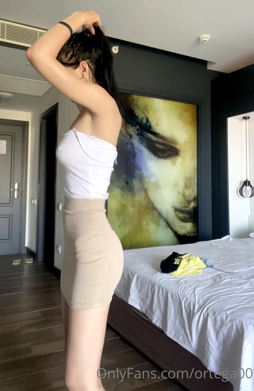 ortega00_nude_strip_cream_spray_onlyfans_video_leaked-ybvszg