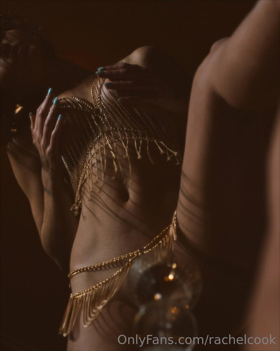 rachel_cook_nude_chain_lingerie_posing_set_leaked-yleyta