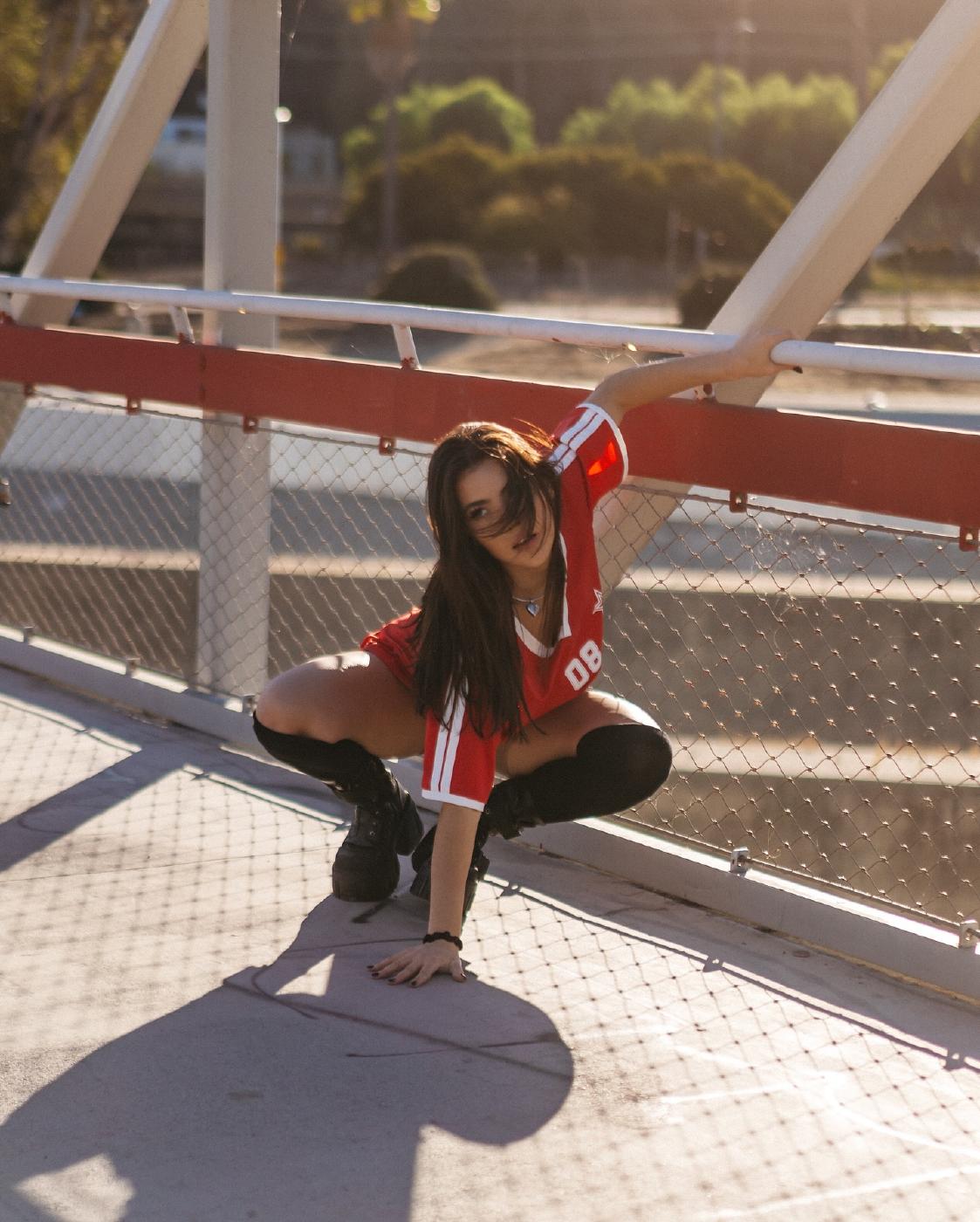 andrea_botez_sexy_outfit_photoshoot_set_leaked-unauvq-influencers-gonewild
