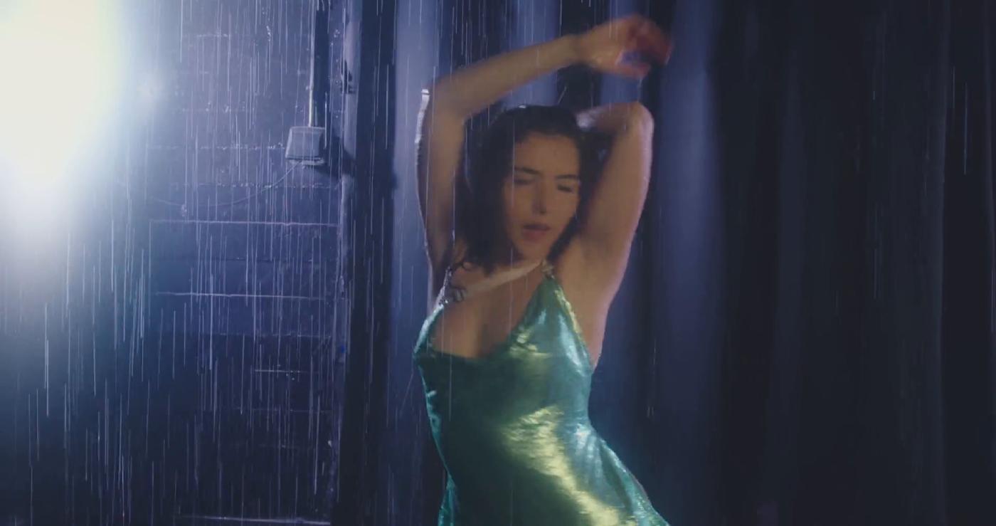 andrea_botez_sexy_wet_dress_dancing_video_leaked-aehnqx-influencers-gonewild