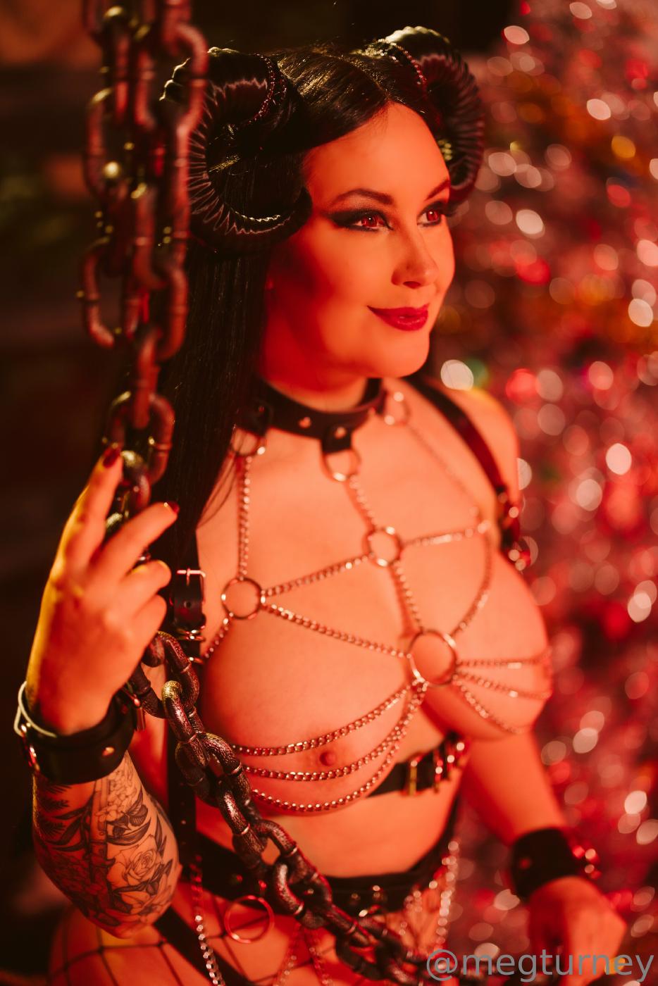 meg_turney_dommy_mommy_krampus_onlyfans_set_leaked-afckvo-influencersgonewild