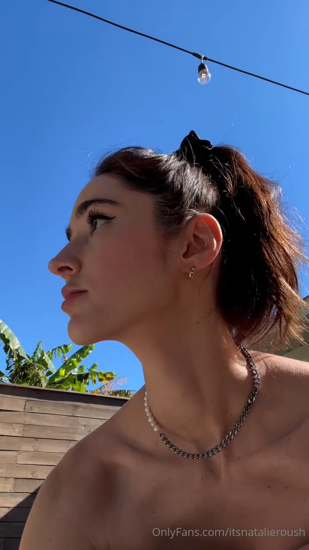 natalie_roush_nude_outdoor_undies_haul_onlyfans_video_leaked-pafaev-influencersgonewild