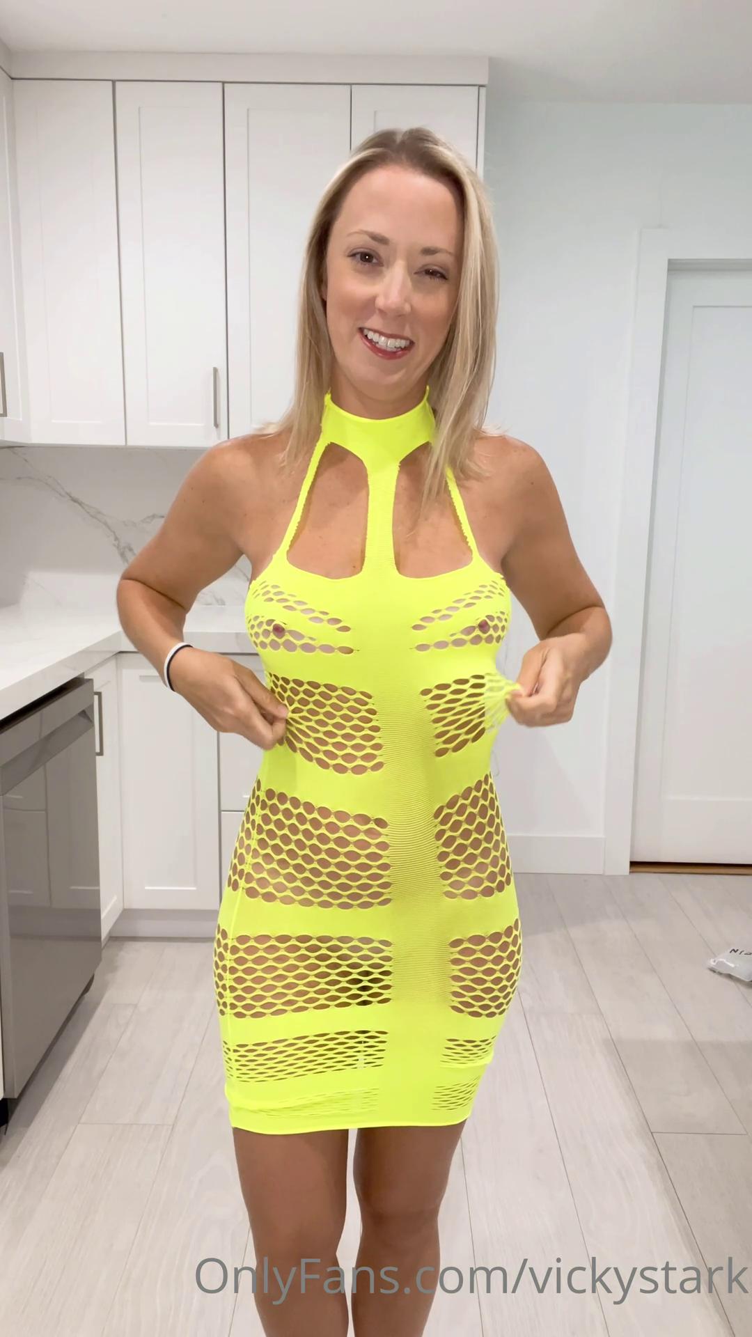 vicky_stark_mesh_lingerie_try_on_onlyfans_video_leaked-wkyexi-influencersgonewild