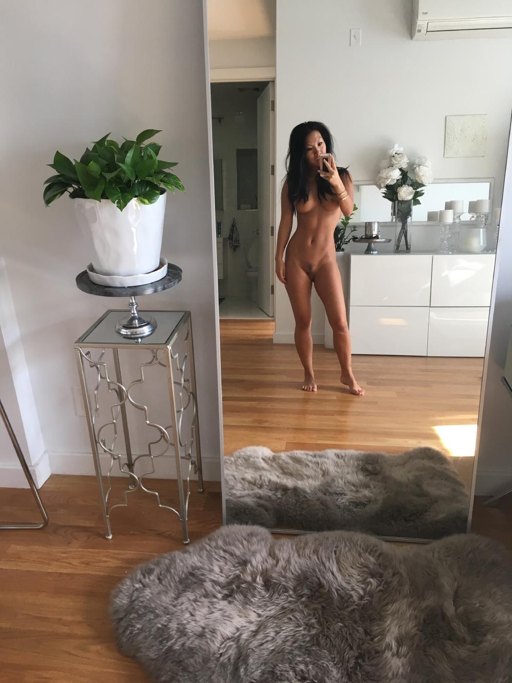 asa_akira_nude_mirror_selfie_onlyfans_set_leaked-uddpdg-influencersgonewild