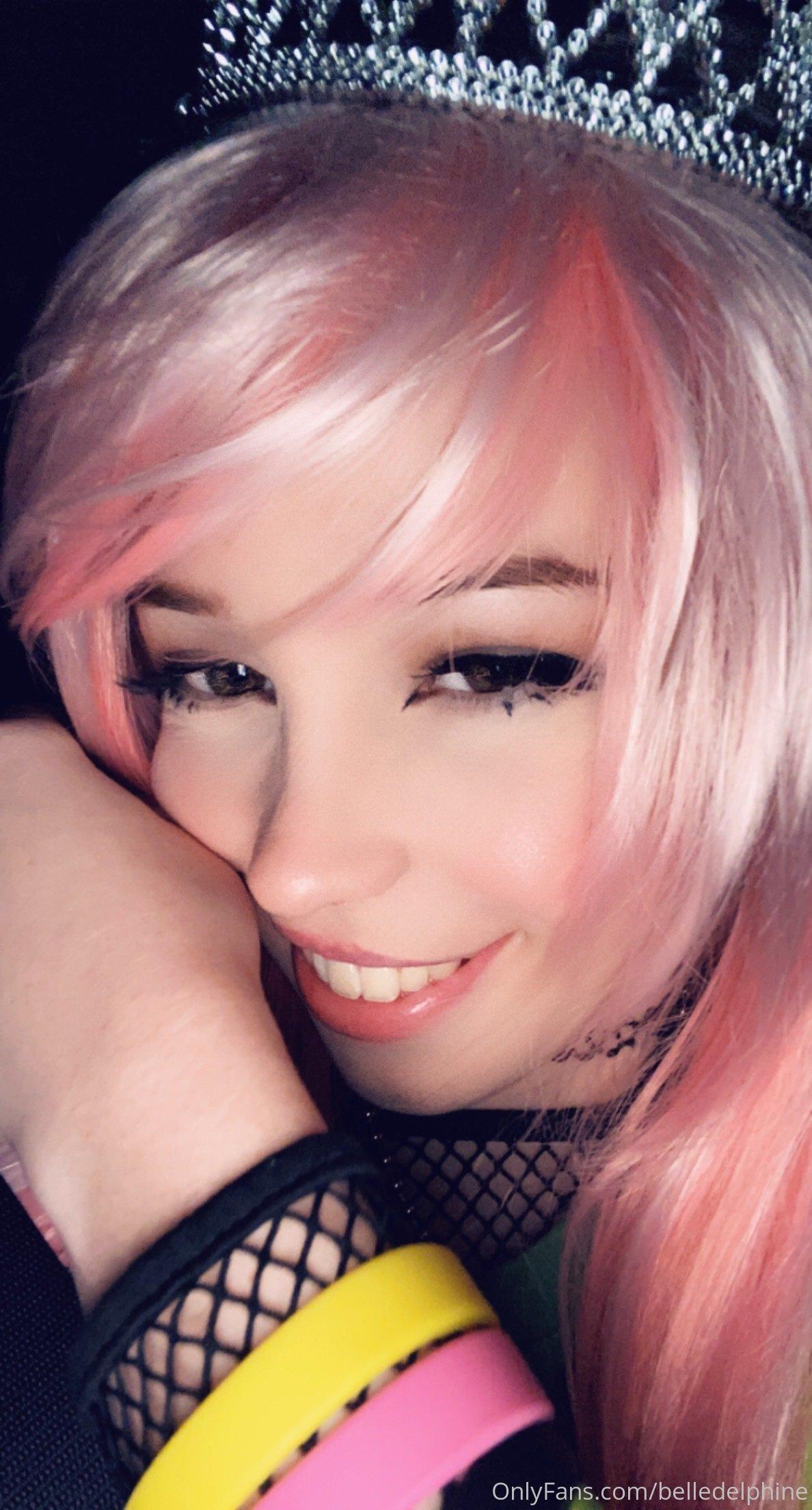 belle_delphine_pussy_closeup_nude_onlyfans_set_leaked-fmiyaz-influencersgonewild