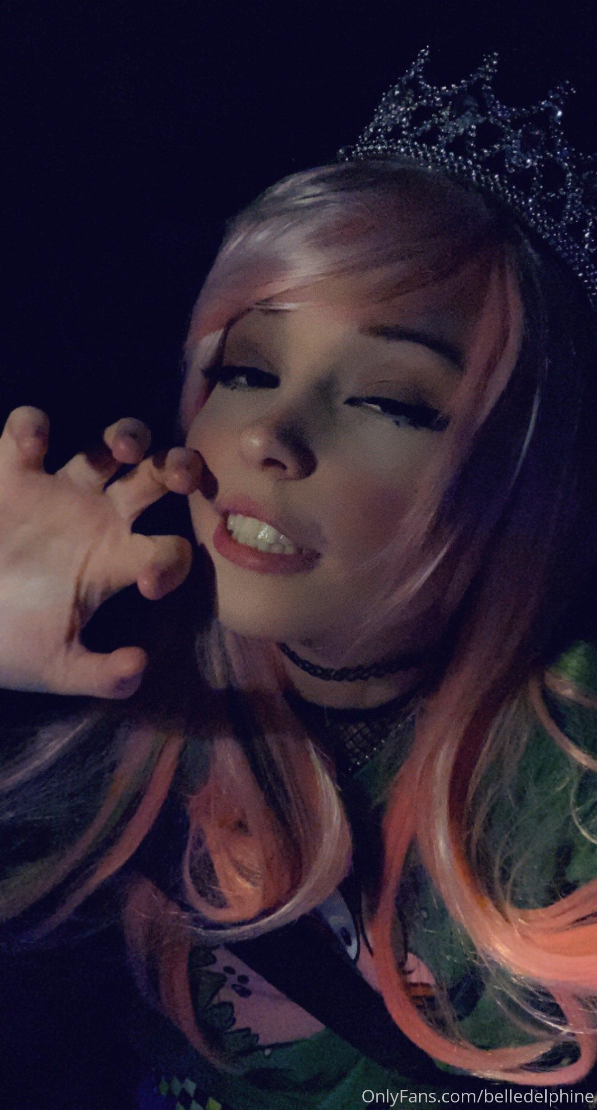 belle_delphine_pussy_closeup_nude_onlyfans_set_leaked-tyxpqf-influencersgonewild