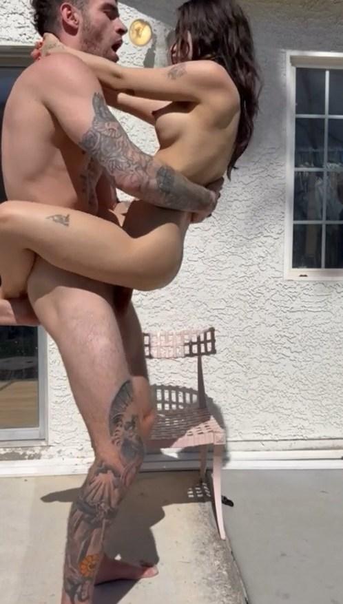 jameliz_outdoor_sex_cumshot_facial_onlyfans_video_leaked-midysb-influencersgonewild