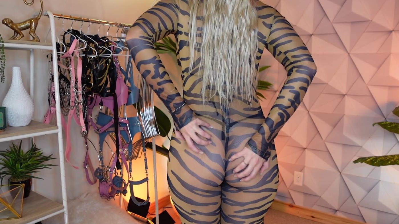 kat_wonders_monthly_exclusive_september_2021-dqyppm-influencersgonewild