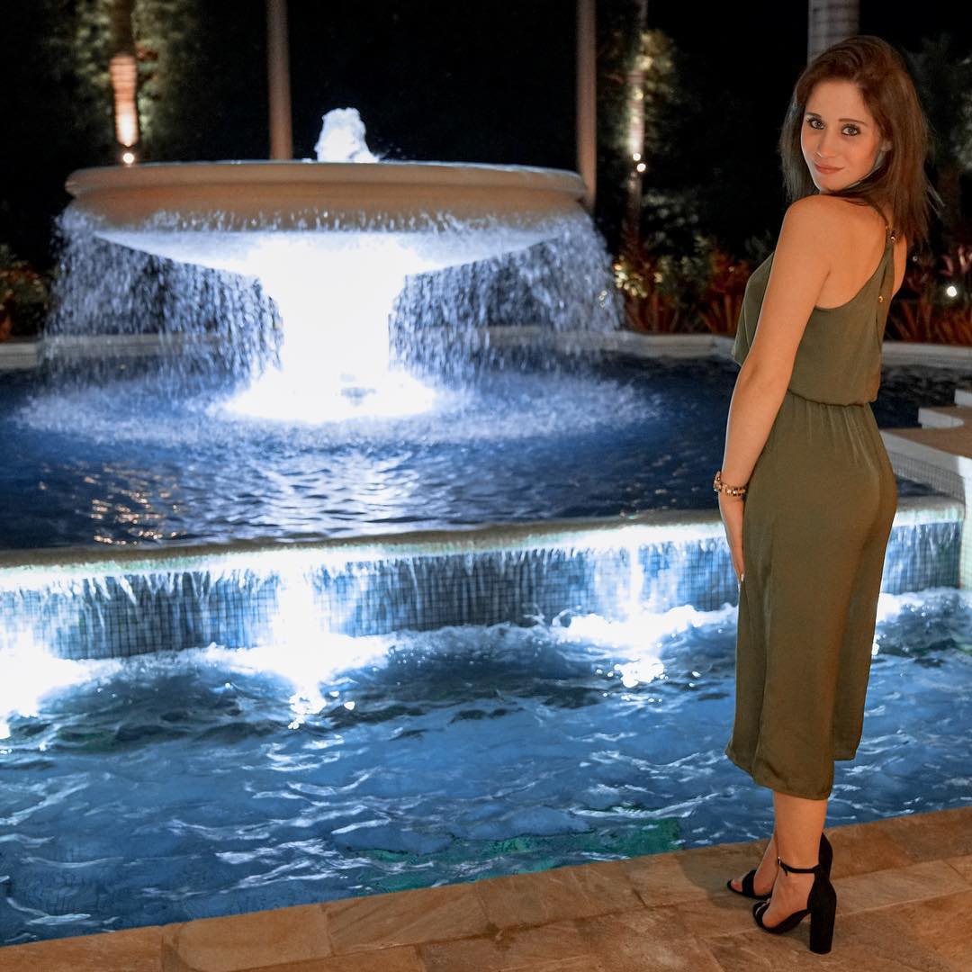 lizzy_wurst_sexy_pictures-qencrc-influencersgonewild