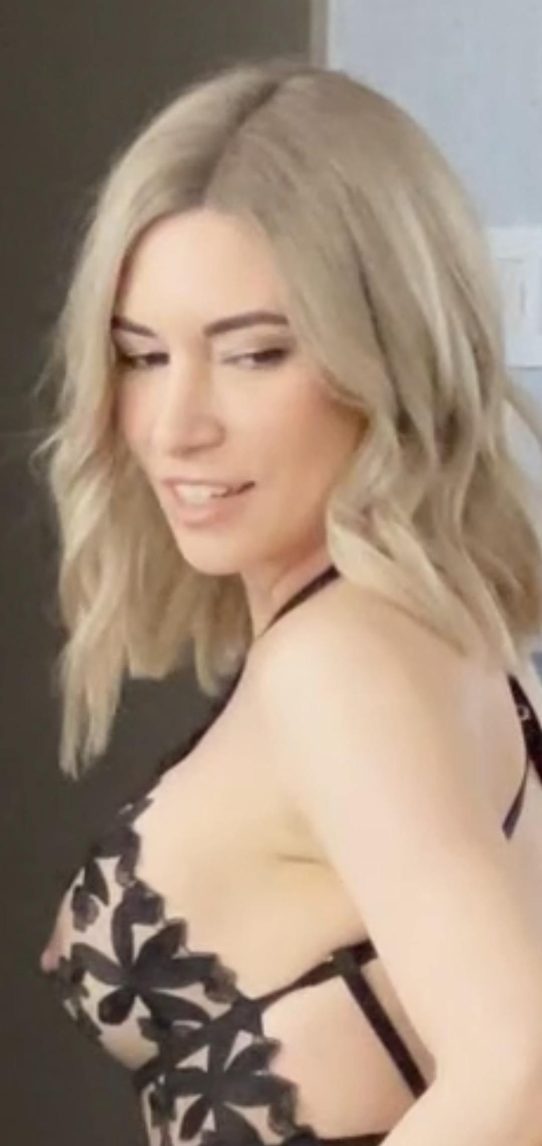 alinity_nip_slip_onlyfans_video_leaked-ysbhjd-influencersgonewild