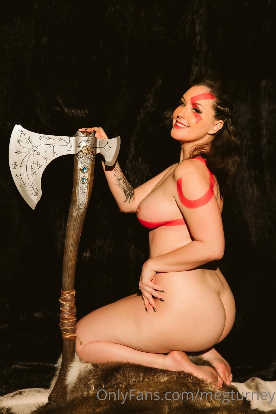 meg_turney_nude_with_axe_onlyfans_set_leaked-eeedyk-influencersgonewild