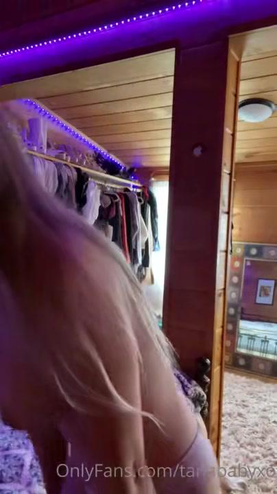 tanababyxo_nude_strip_tease_onlyfans_video_leaked-unjunv-influencersgonewild