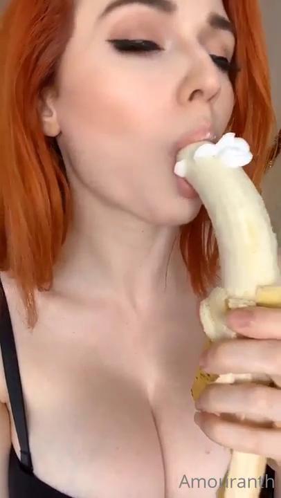 amouranth_sexy_black_lingerie_onlyfans_video_leaked-xswane-influencersgonewild