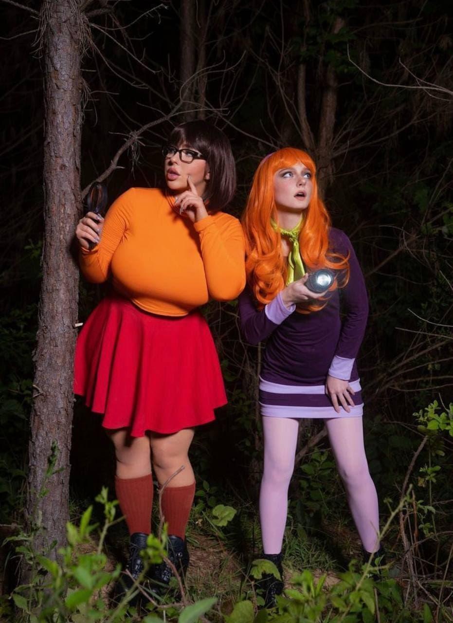 bishoujomom_nude_velma_daphne_cosplay_fansly_set_leaked-iyrpjl-influencersgonewild