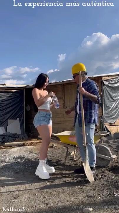 kathrin_nude_pov_construction_blowjob_onlyfans_video_leaked-szieru-influencersgonewild