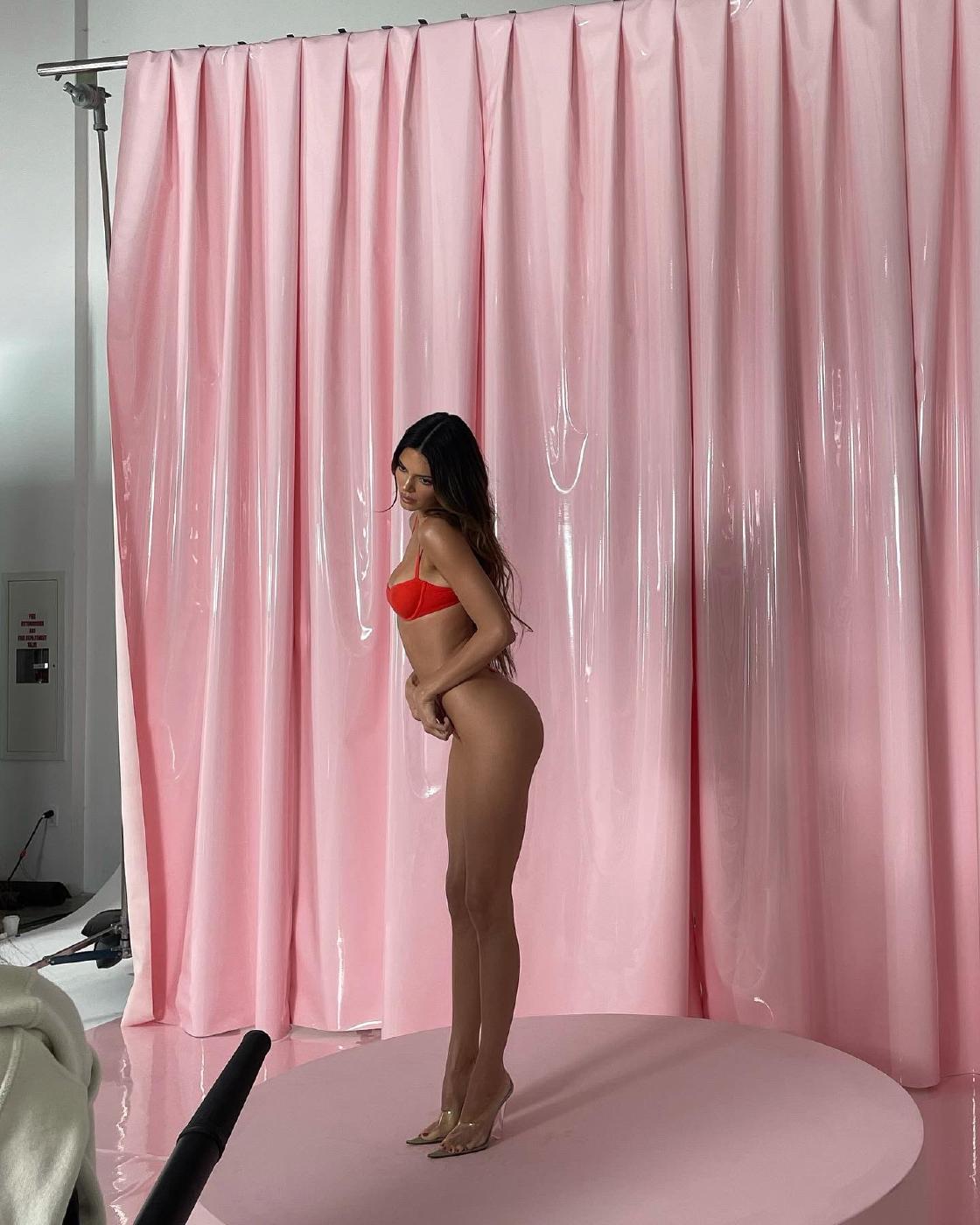 kendall_jenner_skims_thong_photoshoot_leaked-daiwuw-influencersgonewild