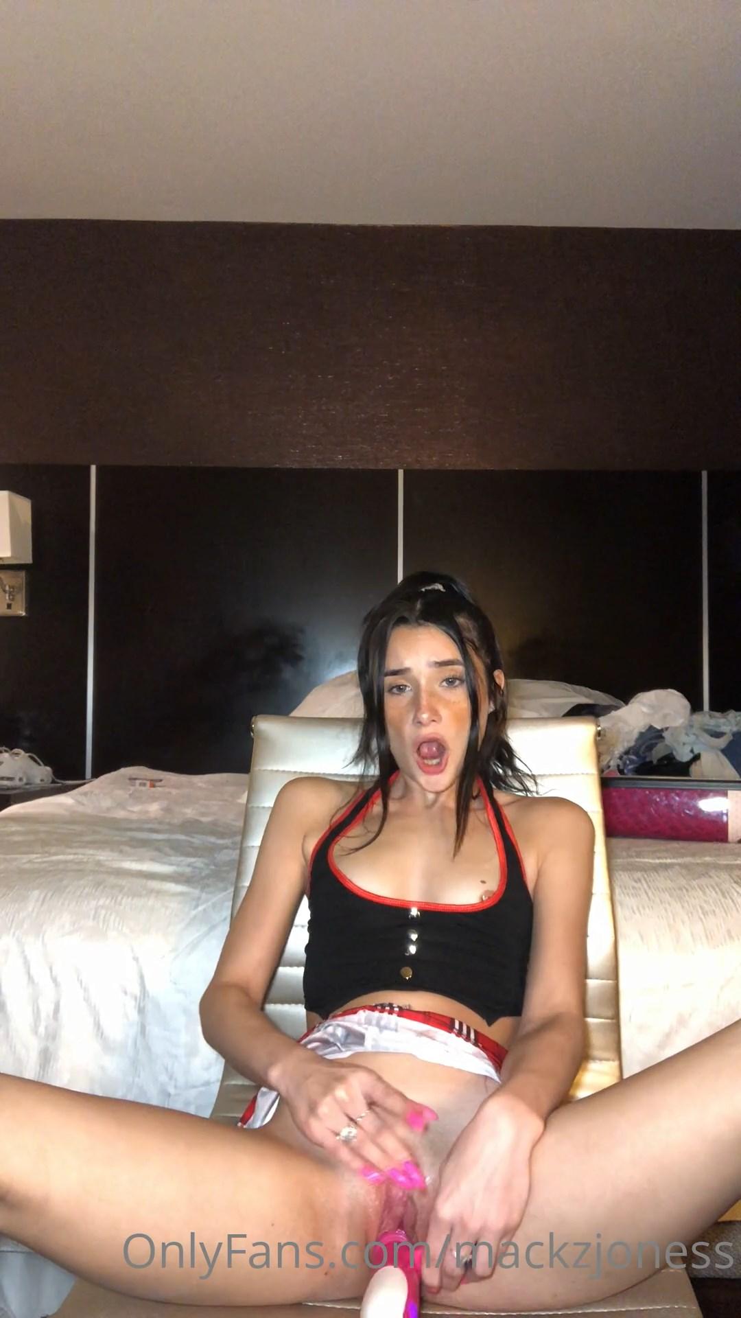 mackenzie_jones_nude_skirt_vibrator_masturbation_onlyfans_video_leaked-adbkqk-1-influencersgonewild