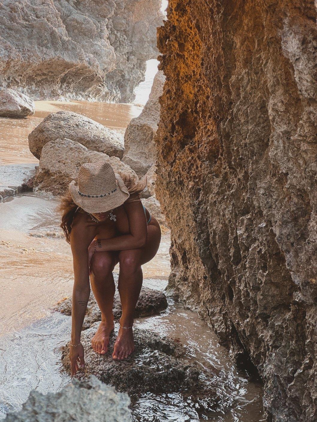 rachel_cook_topless_beach_bikini_set_leaked-zfjsju-influencersgonewild