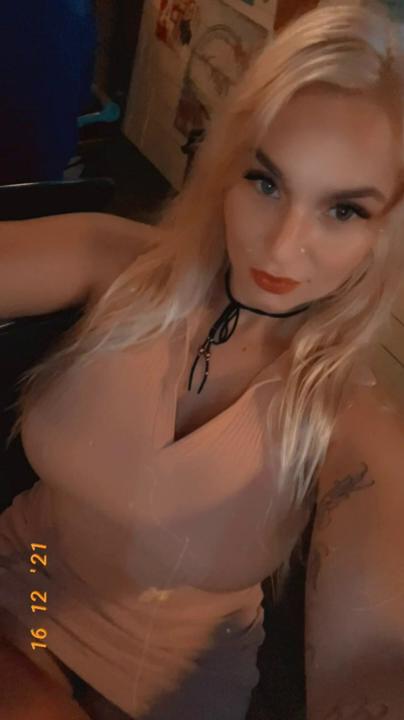 zoie_burgher_nude_public_blowjob_onlyfans_video_leaked-stmdzk-influencersgonewild