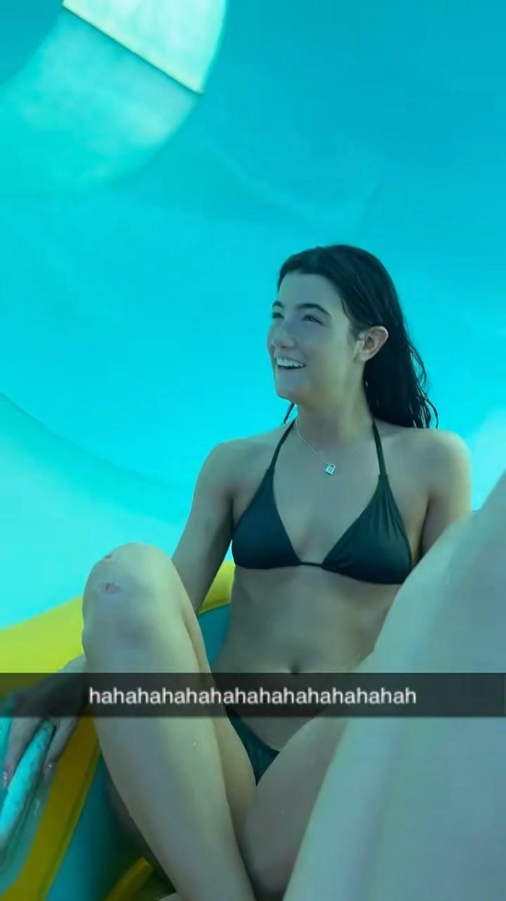 charli_damelio_bikini_waterpark_video_leaked-plflpo-influencersgonewild