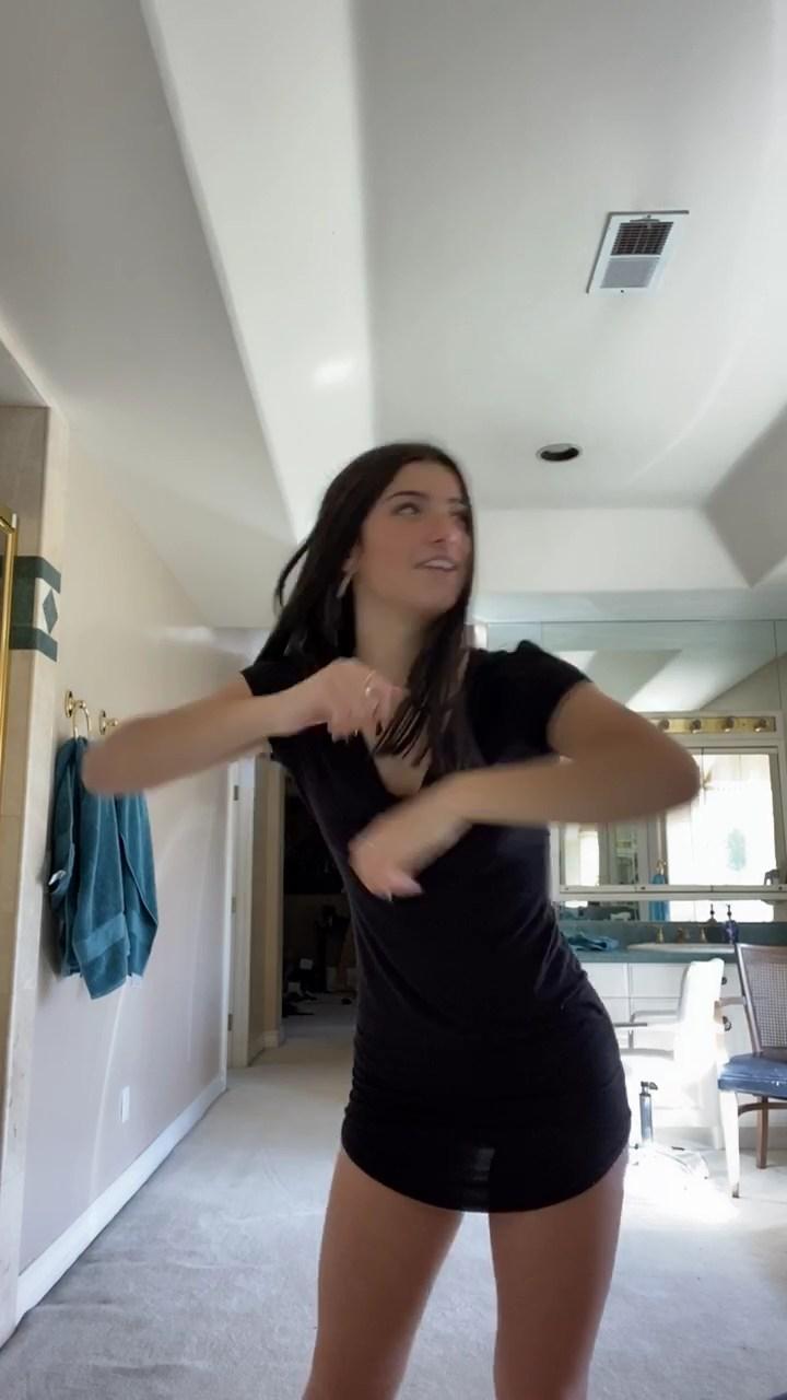 charli_damelio_see-through_mini_dress_dance_video_leaked-mnjxjz-influencersgonewild