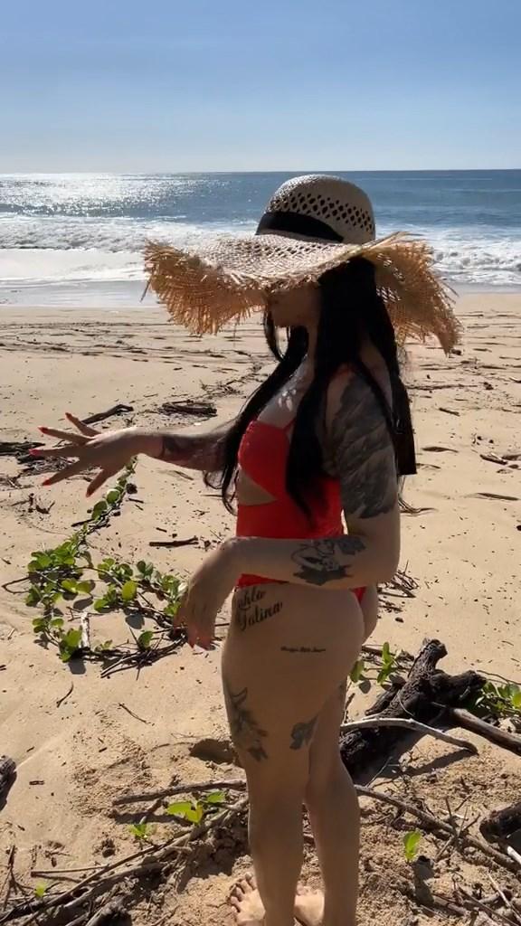 bella_poarch_sexy_bikini_beach_video_leaked-pwxhae-influencersgonewild