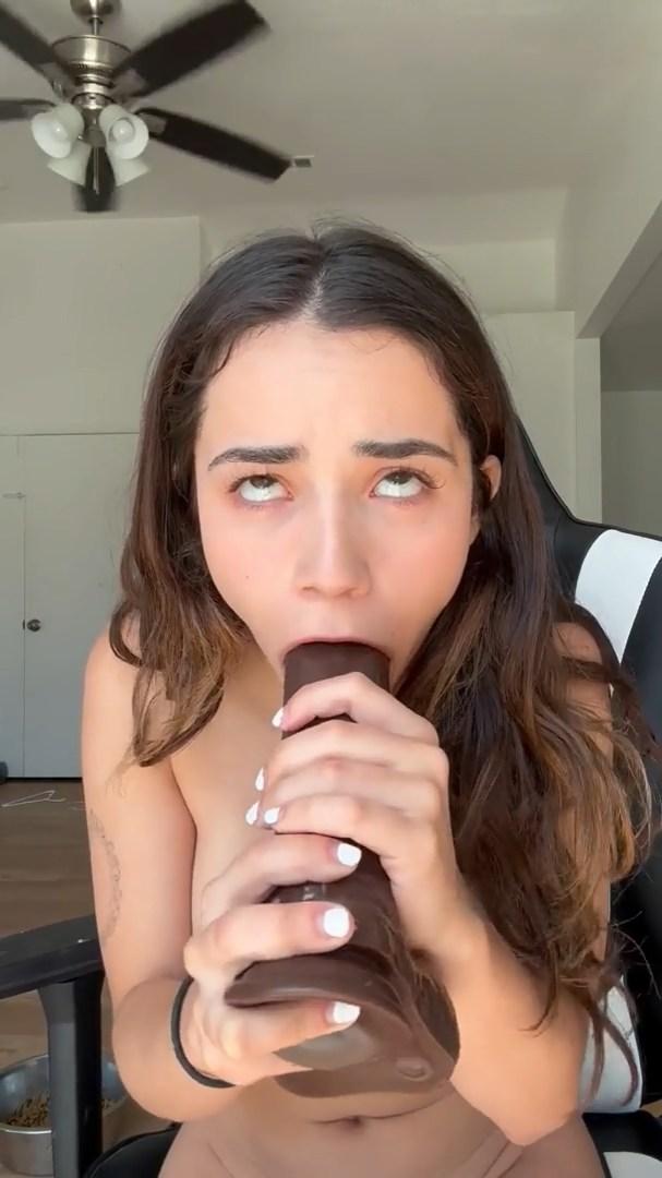 jameliz_nude_bbc_dildo_blowjob_onlyfans_video_leaked-stcpmk-influencers-gonewild