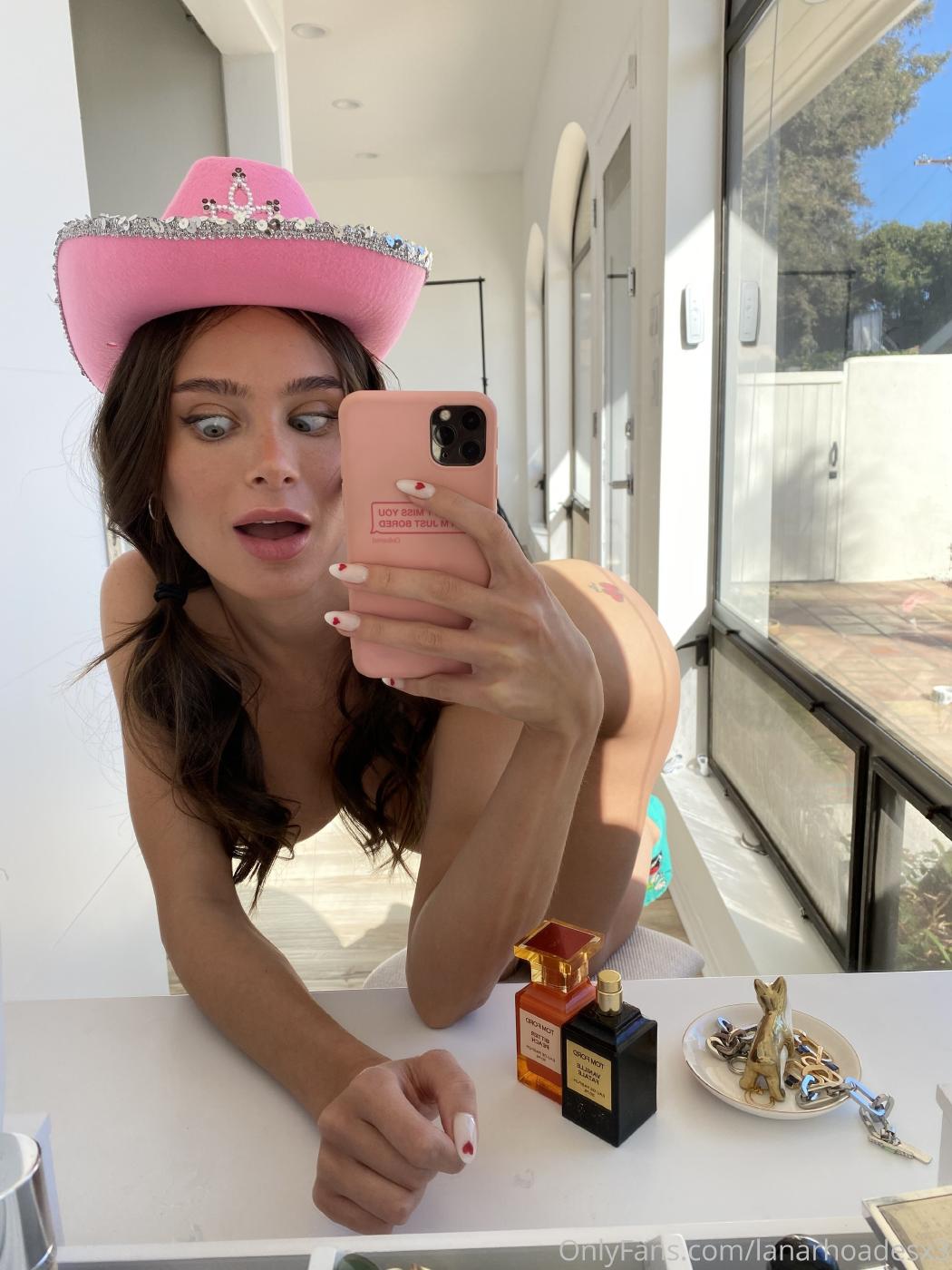 lana rhoades nude bathroom selfie onlyfans set leaked njsisb influencers gonewild