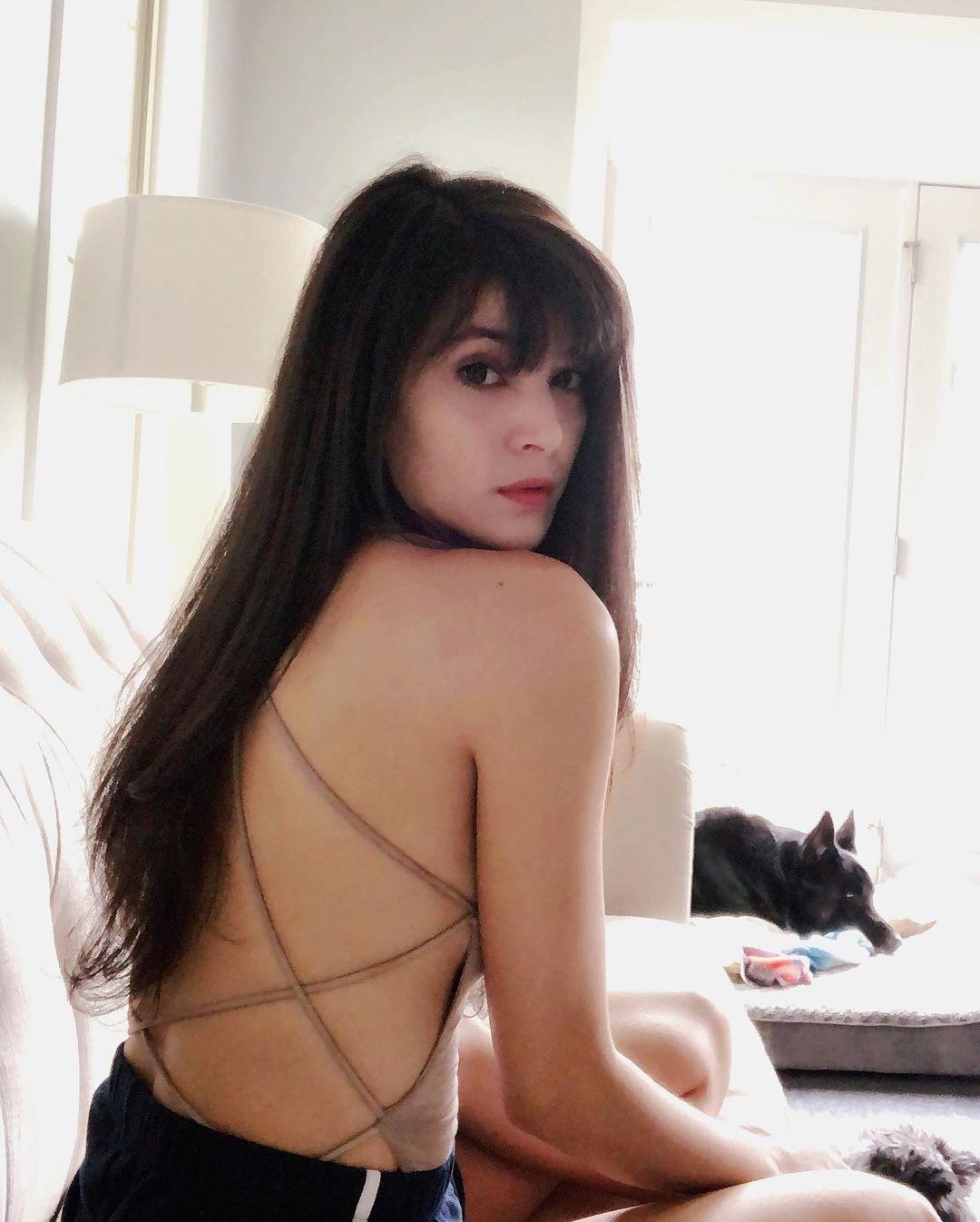 cincinbear_sexy_pictures-wjqkbc-influencers-gonewild