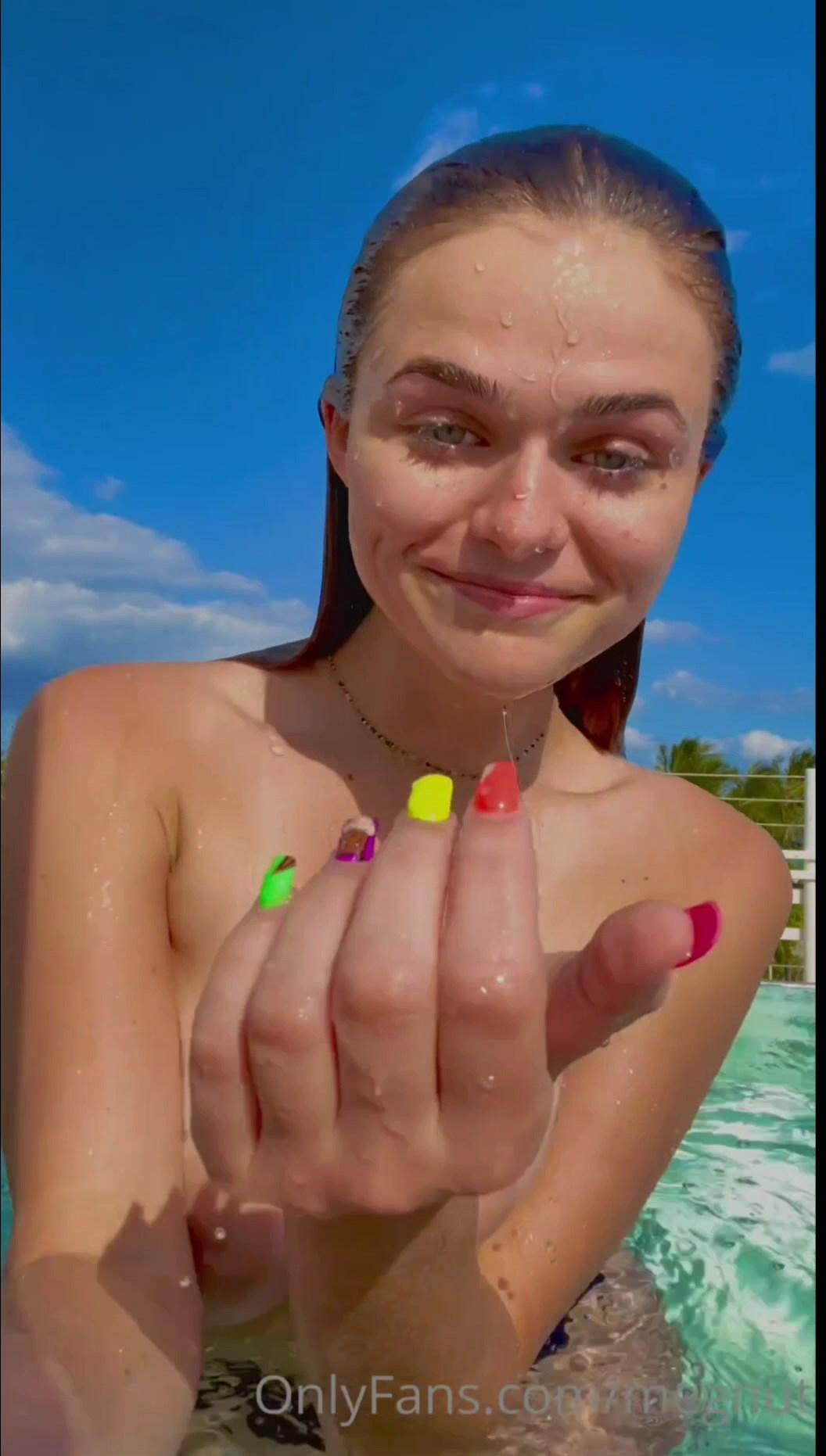 megnutt02_nude_pool_swim_onlyfans_video_leaked-whxozr-influencers-gonewild